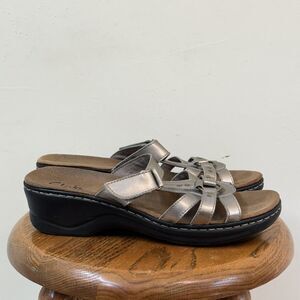 Clarks Collection Women Shoes sandals Silver Wedge Size 11
